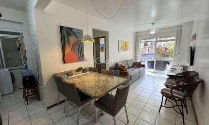 Apartamento com 2 quartos, sendo 1 suíte e 66m² privativos na Praia Brava, Florianópolis