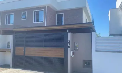 Casa com 3 quartos à venda na Rua Canela Amarela, --, Ribeirão da Ilha, Florianópolis