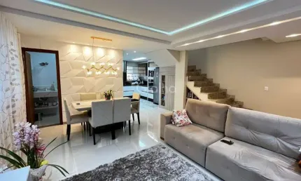 Casa geminada com 3 quartos, 2 suítes e 158m² nos Ingleses, Florianópolis