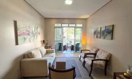 Apartamento de 89m² com 2 quartos sendo 1 suíte na Carvoeira