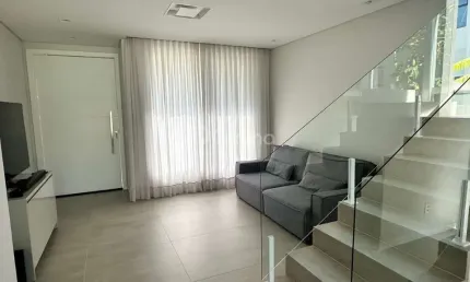 Casa Residencial de 226m² com 3 quartos na Vargem Grande