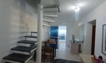 Duplex com 3 quartos, 2 suítes e 78m² privativos na Praia Brava, Florianópolis