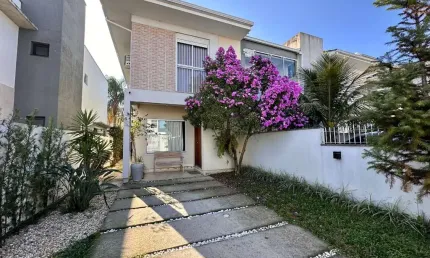 Casa com 3 quartos à venda na Rua do Trapiche, --, Campeche, Florianópolis
