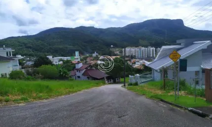 Terreno à venda na Avenida das Maracanãs, --, Pedra Branca, Palhoça