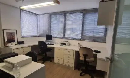 Sala comercial à venda na Avenida Rio Branco, --, Centro, Florianópolis