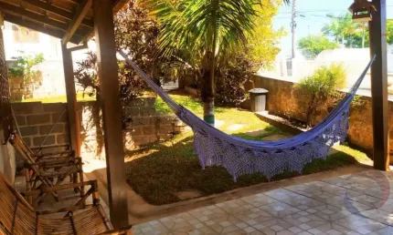 Casa Residencial de 6 dorms no bairro Ingleses Do Rio Vermelho