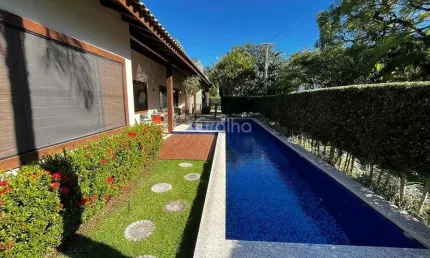 Casa Residencial com 3 suítes e 450m² de área total em Jurerê Internacional, Florianópolis