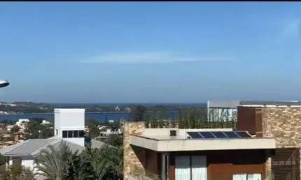 Terreno em condomínio fechado à venda na Rodovia Doutor Antônio Luiz Moura Gonzaga, --, Lagoa da Conceição, Florianópolis