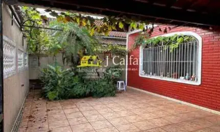 Casa com 3 quartos, Ocian, Praia Grande - R$ 739 mil, Cod: 5676
