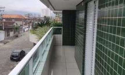 Loucura, Loucura. **Grande oportunidade**. Excelente apartamento, de 02 dormitórios, sendo 01 suíte, sala com sacada.