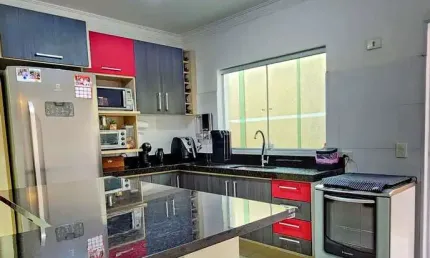 Casa com 2 quartos à venda na Vila Nossa Senhora das Vitórias, Mauá , 130 m2 por R$ 554.000