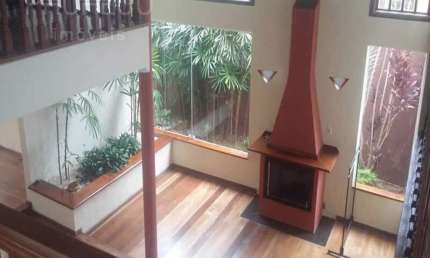 Casa com 4 quartos à venda na Rua Aires da Cunha, --, Granja Viana, Cotia, 326 m2 por R$ 1.550.000