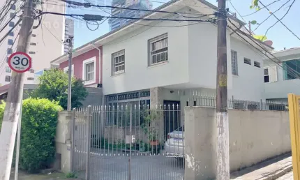 Casa com 3 quartos para alugar na Rua Nicolau Gagliardi, --, Pinheiros, São Paulo, 140 m2 por R$ 13.000