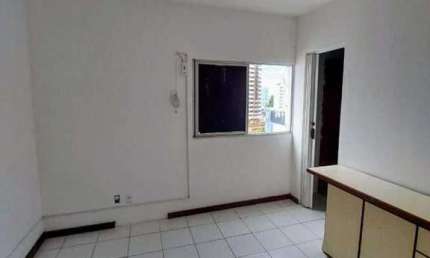 Apartamento Triplex, 198m², 3/4, 1 Suíte, Closet, 2 Vagas,  3° Andar, Escada, Edifício Vila no bairro Pituba,  Salvador / BA, ponto de referência Parque Júlio Cesar .