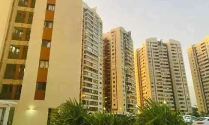 Apartamento 3/4 no condominio  CLUB  BRISAS  Paralela.