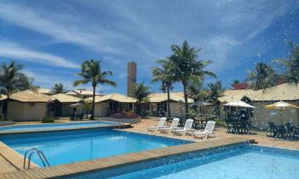 Apartamento À Beira Mar, 2/4, 1 Vaga, Stella Maris, PORTEIRA FECHADA, ponto de, ponto de referência Praia do Flamengo. Com 2 dormitórios, possui 1 banheiro, 1 vaga de garagem, 1 s