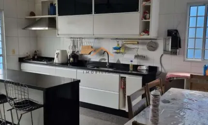Sobrado para Venda em São Paulo, Cidade Patriarca, 3 dormitórios, 2 suítes, 1 banheiro, 3 vagas