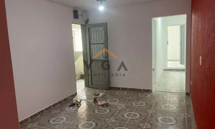Casa para Venda em São Paulo, Vila Taquari, 4 dormitórios, 1 banheiro, 2 vagas