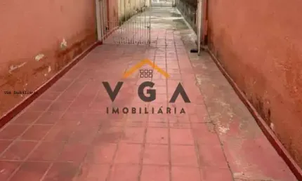 Casa para Locação em São Paulo, Vila Guilhermina, 2 dormitórios, 1 suíte, 2 banheiros, 2 vagas