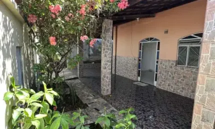 Casa 3 dormitórios para Venda em Betim, São João, 3 dormitórios, 1 suíte, 2 banheiros, 3 vagas