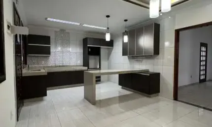 Casa 3 dormitórios para Venda em Betim, Bom Retiro, 3 dormitórios, 1 suíte, 3 banheiros, 4 vagas