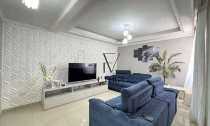 Sobrado com 3 dormitórios à venda, 160 m² por R$ 425.000,00 - Cidade Industrial - Curitiba/PR