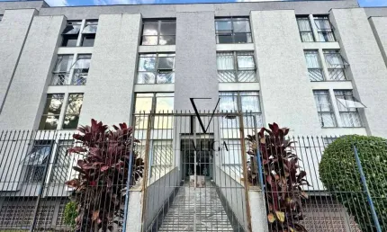 Apartamento com 3 quartos à venda na Avenida Presidente Kennedy, 1515, Água Verde, Curitiba