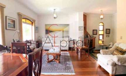 Casa em condomínio fechado com 4 quartos à venda na Alameda Peruíbe, 66, Alphaville, Santana de Parnaíba por R$ 2.600.000