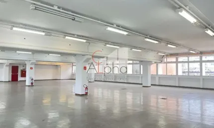 Sala comercial para alugar na Estrada Tenente Marques, 5558, Vila Poupança, Santana de Parnaíba por R$ 11.750