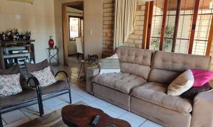 Casa com 3 quartos à venda na Avenida Assis Brasil, 396, Flórida, Guaíba