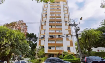 Apartamento com 4 dormitórios à venda, 241,30 m2 por R  1.680.000,00 - Centro Cívico - Curitiba PR