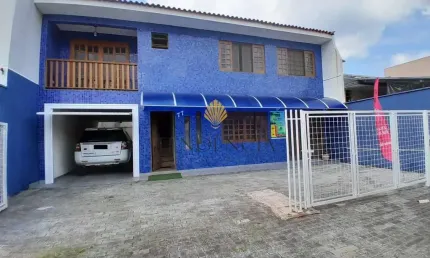 Sobrado com 2 quartos à venda, 116 m2 por R  779.000 - Afonso Pena - São José dos Pinhais PR