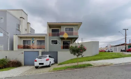 Sobrado com 3 dormitórios à venda, 184 m2, SAO JOSE DOS PINHAIS - PR