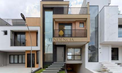 Casa com 3 Suítes à venda, 252 m2, PINHEIRINHO, CURITIBA - PR