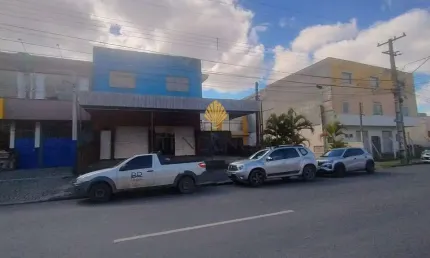 Prédio Comercial à venda, 522 m2, PINHEIRINHO, CURITIBA - PR