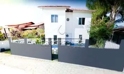 Casa com 6 quartos à venda na alameda nativa, 145, canasvieiras, florianópolis por r$ 1.500.000