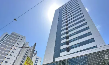 Apartamento Para Vender com 3 quartos 1 suítes no bairro Boa Viagem em Recife