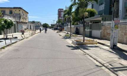 Apartamento em Jardim Atlântico  - Olinda, com 140 m².