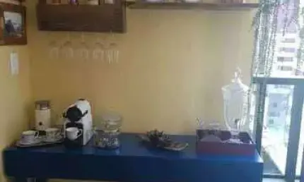 Vendo Lindo Apartamento com 81m2, nascente total, reformado, Varanda panorâmica, sala ampliada com 2/4, sendo 01 suíte, super localizado em condomínio com total infraestrutura  - Pituba- Salvador/BA.