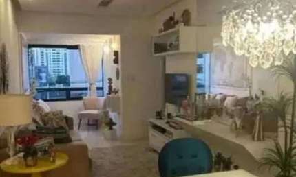 Vendo Apartamento com 60m² com 2/4, suíte,  varanda  vista mar, 2 vagas de garagens  na Pituba