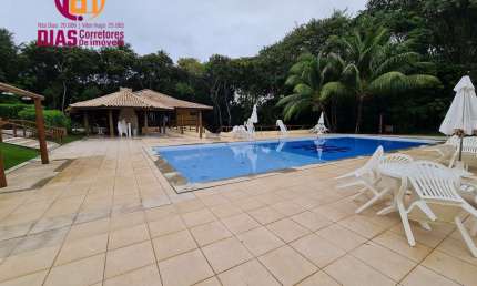SUPER OPORTUNIDADE!  Vendo Apartamento em condomínio  fechado em Monte Gordo  com 3/4, suíte com total infraestrutura
