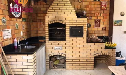 Vendo Casa dúplex em condomínio de porteira fechada  com 190m2, 4/4, jardim gramado, varandas, espaço gourmet, churrasqueira , garagem - Stella Maris - Salvador/BA.