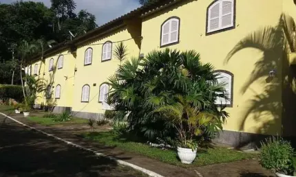 Apartamento 1 quarto na praia de Garatucaia Angra dos Reis RJ