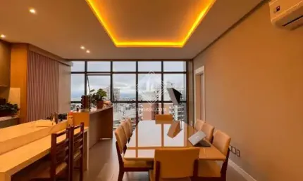 Apartamento à venda no Jardim Carvalho, Ponta Grossa 