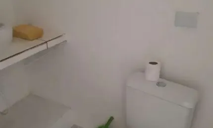 Salão comercial de 25m² em jardim maria rosa - taboão da serra: a locação por r$ 1.500,00