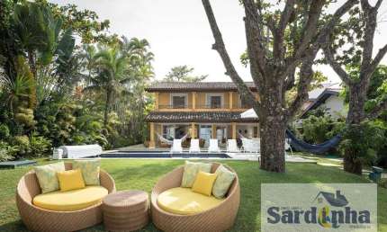 Casa em Condomínio em Praça da Baleia  -  São Sebastião