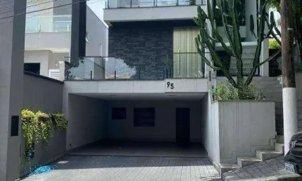 Sobrado com 4 dormitórios à venda, 330 m² por R$ 3.200.000,00 - Caputera - Arujá/SP
