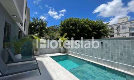 Apartamento studio na praia de Canasvieiras à venda