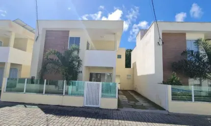 Casa com 4 suítes à venda,  600 metros da praia de buraquinho,140 m² por r$ 780.000 - buraquinho - lauro de freitas/ba