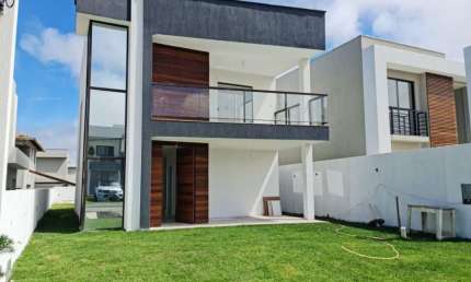 Casa com 4 dormitórios, sendo 3 suítes - Condomínio Residencial Hortoville - Abrantes